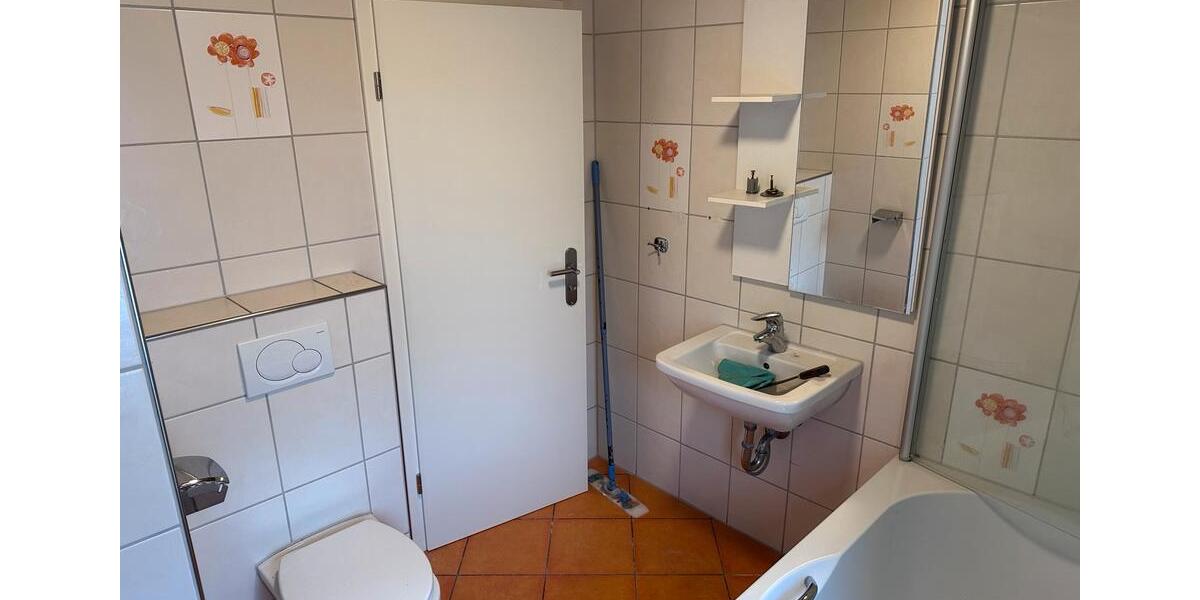 Etagenwohnung Eberdingen - 3 Zimmer, 80 m&sup2;, 1.000&euro; | Angebot:24414396