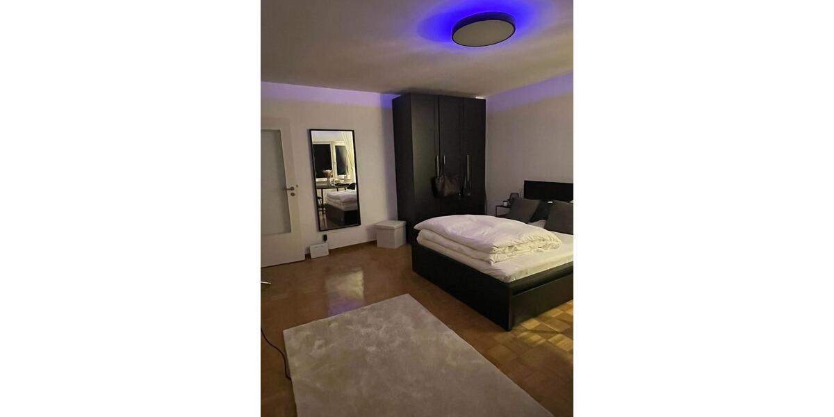 Etagenwohnung Stuttgart Degerloch - 1 Zimmer, 33 m&sup2;, 850&euro; | Angebot:25305334