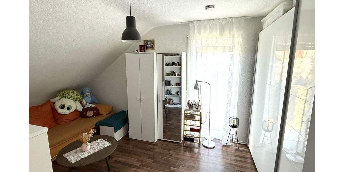 Etagenwohnung Schorndorf - 3 Zimmer, 53 m&sup2;, 195.000&euro; | Angebot:25698287