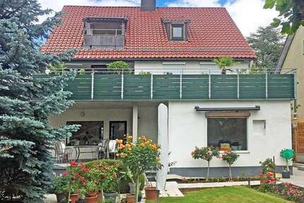 Haus Stuttgart Degerloch - 8 Zimmer, 250 m&sup2;, 1.280.000&euro; | Angebot:26123500