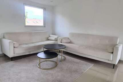 Zimmer Stuttgart - 3 Zimmer, 1.400&euro; | Angebot:27712918