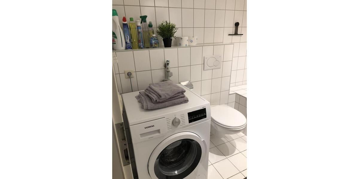 Etagenwohnung Ditzingen - 2 Zimmer, 63 m&sup2;, 1.000&euro; | Angebot:24784586