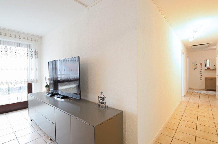 Etagenwohnung Schwieberdingen - 3.5 Zimmer, 120 m&sup2;, 1.450&euro; | Angebot:27580018