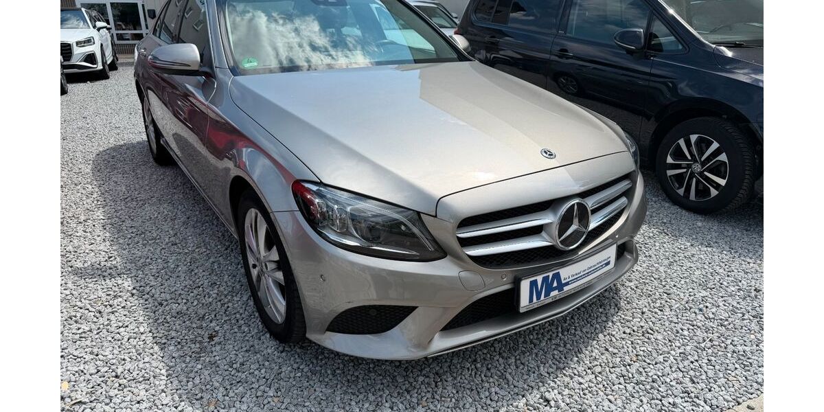 Mercedes-Benz C 180 76.000 km 22.900 &euro; Markgroningen 71706
