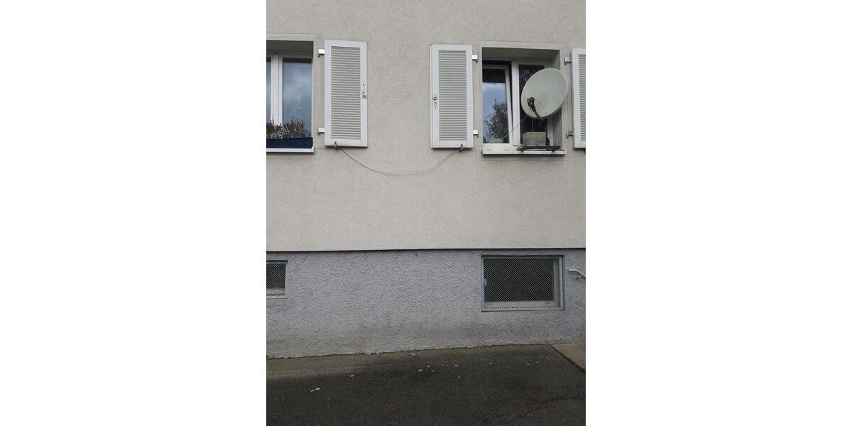 Erdgeschoßwohnung Stuttgart Bad Cannstatt - 2.5 Zimmer, 55 m&sup2;, 200.000&euro; | Angebot:26039817