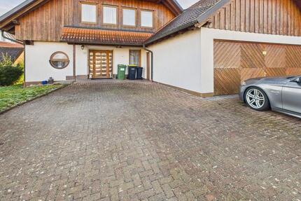 Haus Sindelfingen Sindelfingen (Stadt) - 7 Zimmer, 266 m&sup2;, 995.000&euro; | Angebot:25219763