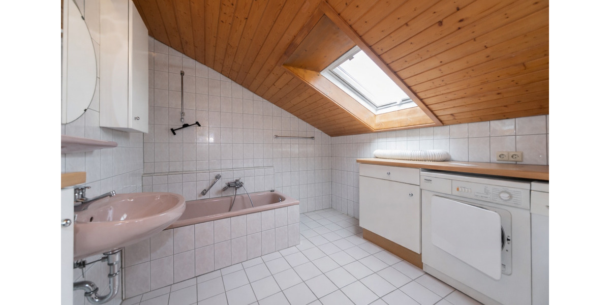 Etagenwohnung Neckarwestheim - 2 Zimmer, 62 m&sup2;, 980&euro; | Angebot:25280210