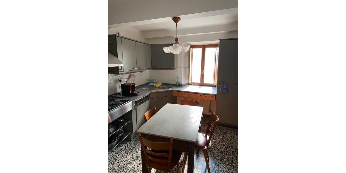 Reihenhaus Stuttgart Stuttgart-Nord - 6 Zimmer, 300 m&sup2;, 150.000&euro; | Angebot:25980863