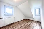 Dachgeschoßwohnung Winnenden - 4 Zimmer, 70 m&sup2;, 950&euro; | Angebot:25648717