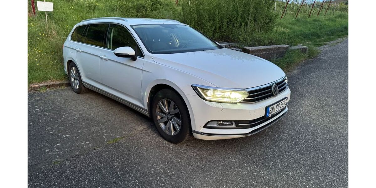 VW Passat 213.000 km 10.899 &euro; Löwenstein 74245