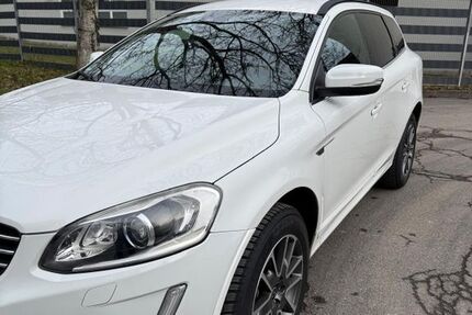Volvo XC60 94.200 km 17.900 &euro; Korntal 70825