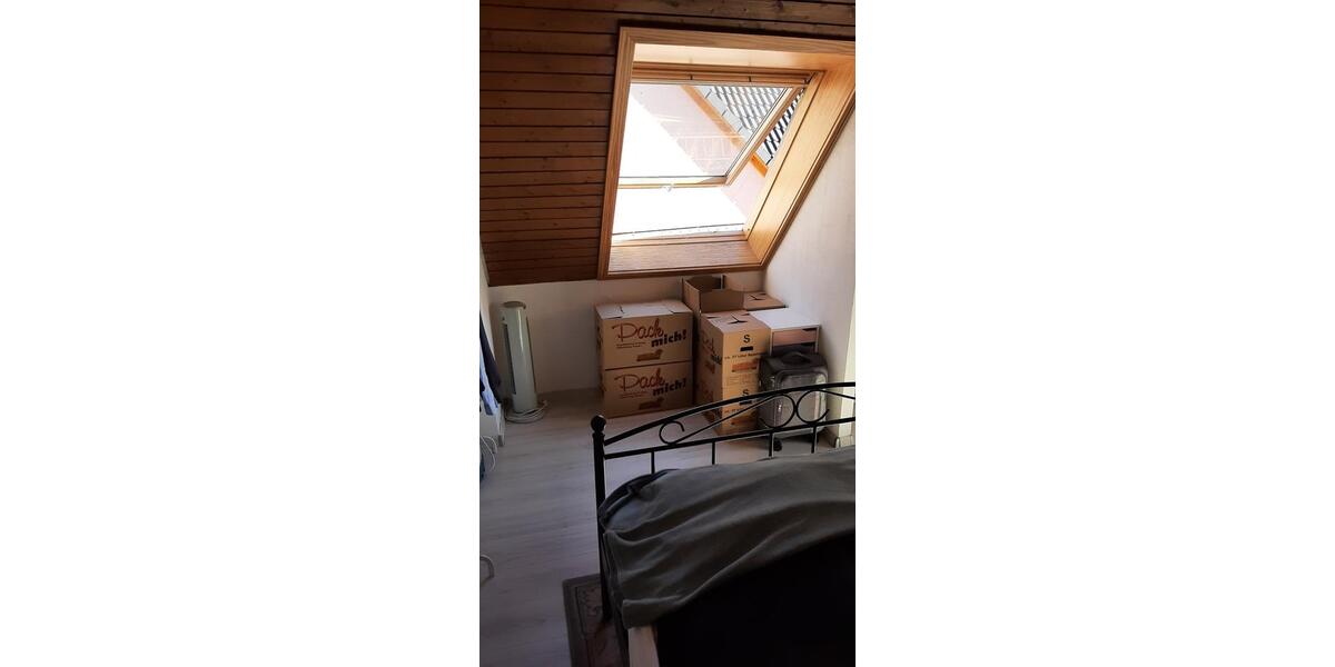 Dachgeschoßwohnung Stuttgart Neuwirtshaus - 2 Zimmer, 44 m&sup2;, 540&euro; | Angebot:25968276