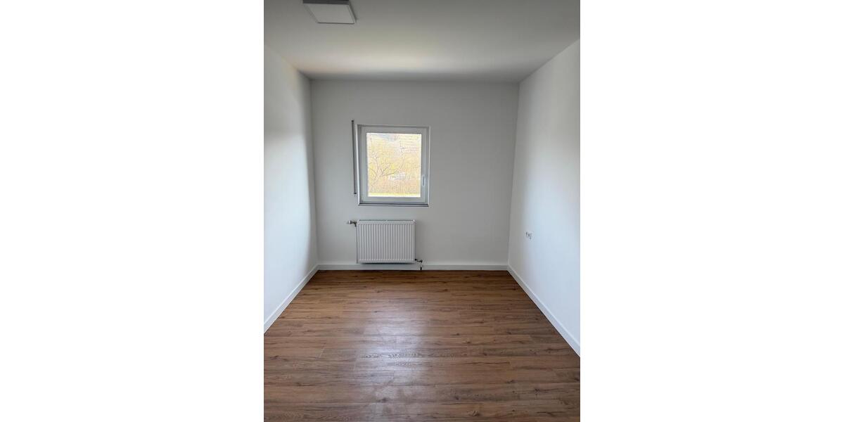 Etagenwohnung Kirchheim am Neckar - 2 Zimmer, 49 m&sup2;, 820&euro; | Angebot:26035396