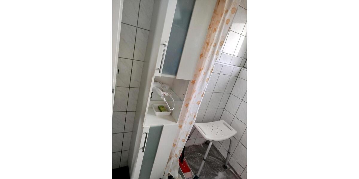 Etagenwohnung Uhingen - 2 Zimmer, 62 m&sup2;, 900&euro; | Angebot:27565658