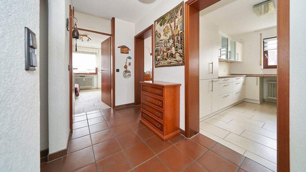 Etagenwohnung Freiberg am Neckar Beihingen - 4 Zimmer, 88 m&sup2;, 299.000&euro; | Angebot:25744142