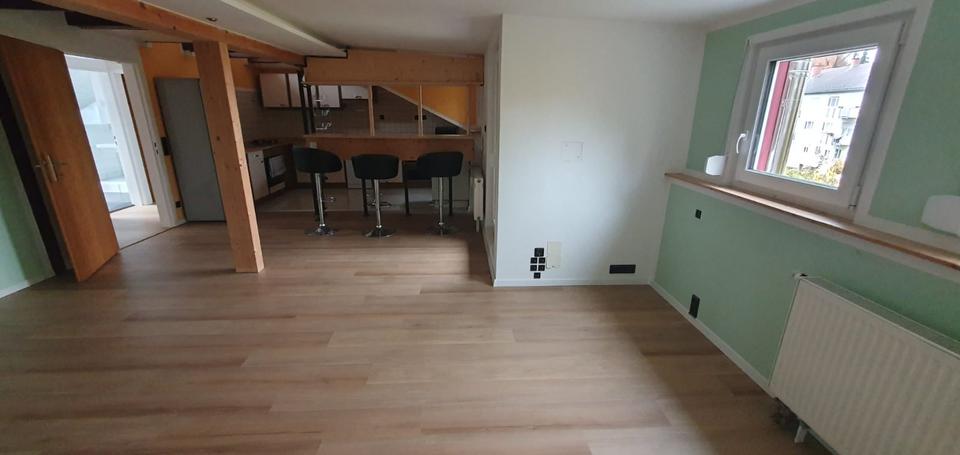 Dachgeschoßwohnung Sindelfingen Sindelfingen (Stadt) - 2 Zimmer, 61 m&sup2;, 850&euro; | Angebot:25794105
