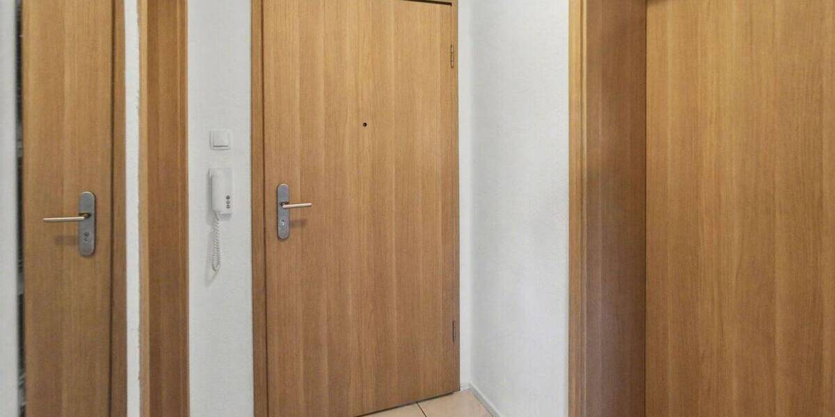 Etagenwohnung Stuttgart Rot - 2 Zimmer, 56 m&sup2;, 160.000&euro; | Angebot:25958420
