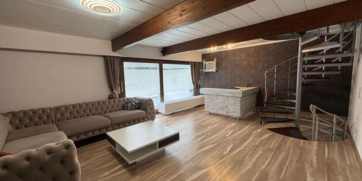 Einfamilienhaus Schönaich - 6 Zimmer, 140 m&sup2;, 2.400&euro; | Angebot:21923987