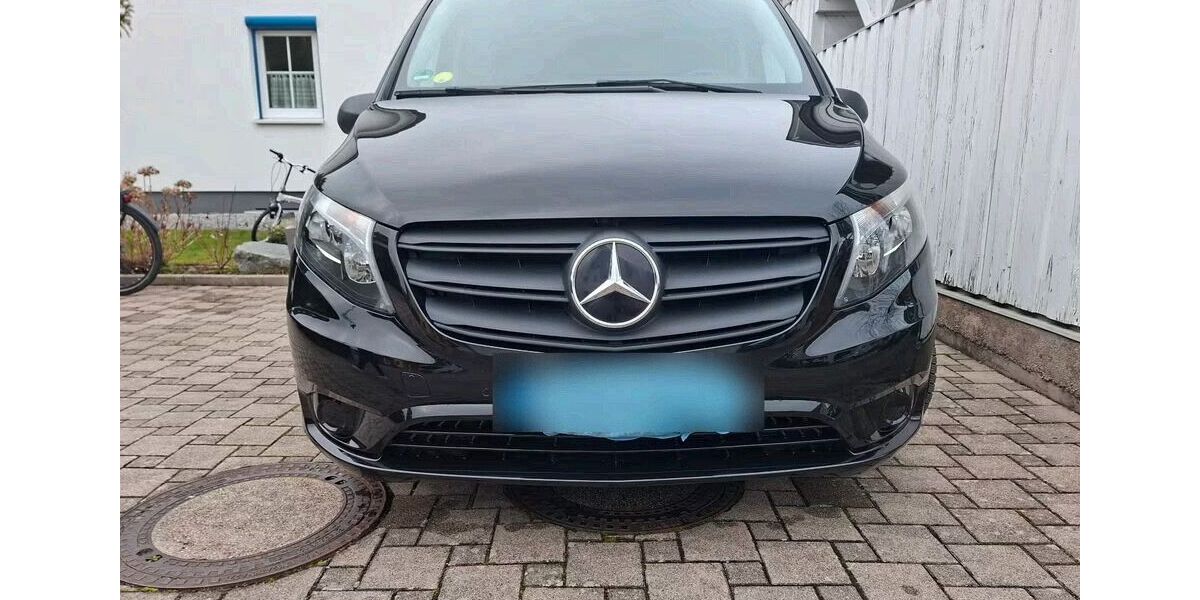 Mercedes-Benz Viano 88.900 km 16.750 &euro; Stuttgart 70178