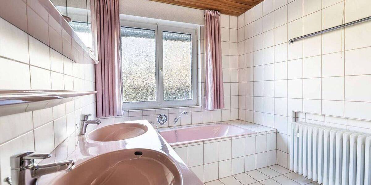 Mehrfamilienhaus, Wohnhaus Göppingen Stadtgebiet - 1 Zimmer, 243 m&sup2;, 680.000&euro; | Angebot:26826831