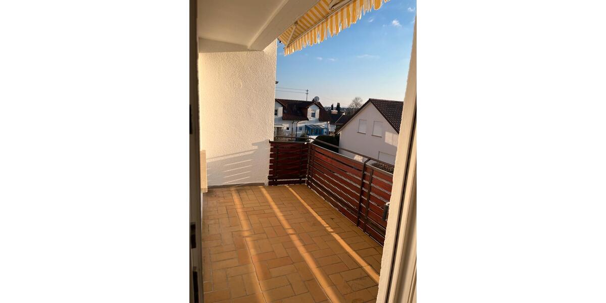 Etagenwohnung Baltmannsweiler - 4 Zimmer, 87 m&sup2;, 1.200&euro; | Angebot:25902091