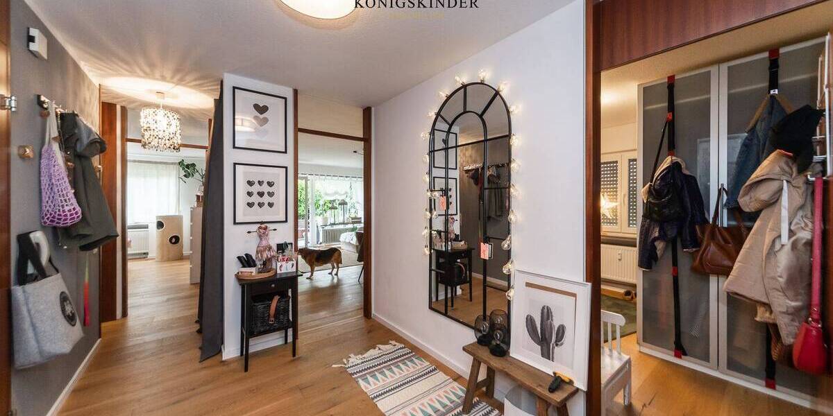 Mehrfamilienhaus, Wohnhaus Esslingen am Neckar Sulzgries - 6 Zimmer, 148 m&sup2;, 650.000&euro; | Angebot:26833715