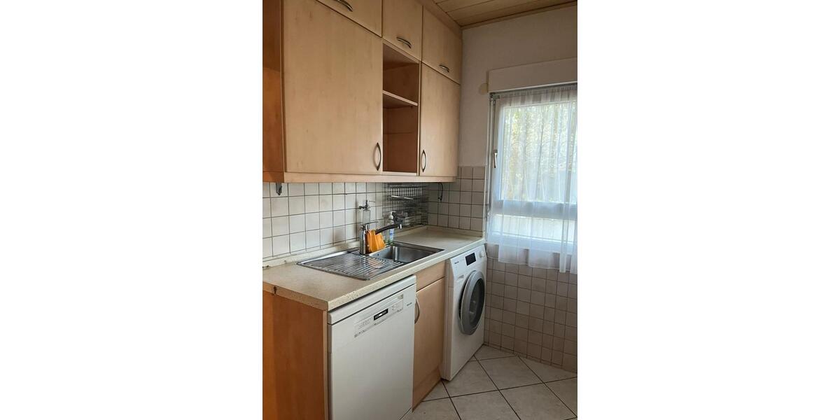 Etagenwohnung Stuttgart Vaihingen - 3 Zimmer, 100 m&sup2;, 1.550&euro; | Angebot:25860166