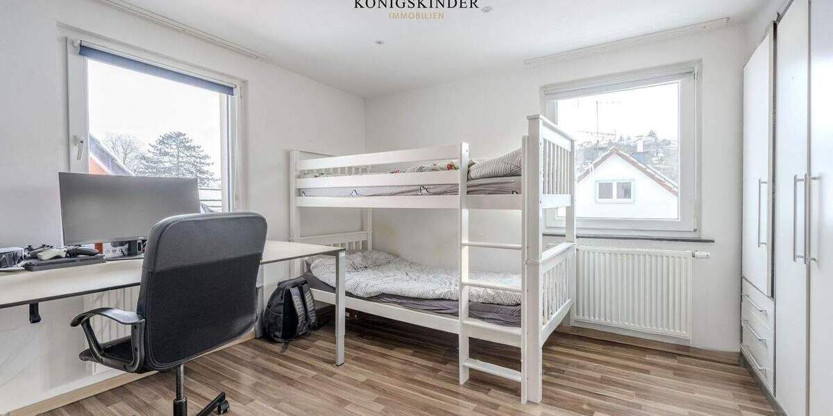 Etagenwohnung Feuerbach Feuerbach - 4 Zimmer, 86 m&sup2;, 425.000&euro; | Angebot:25680249