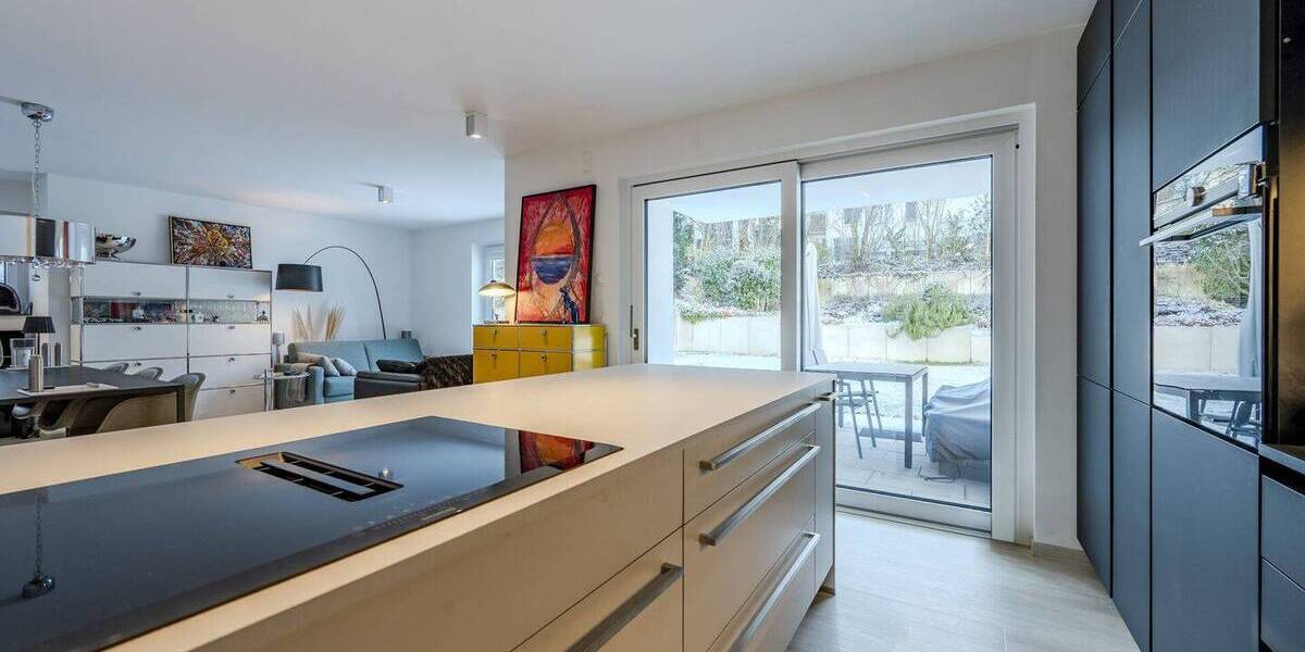 Etagenwohnung Ludwigsburg Ost - 3 Zimmer, 93 m&sup2;, 665.000&euro; | Angebot:26658945