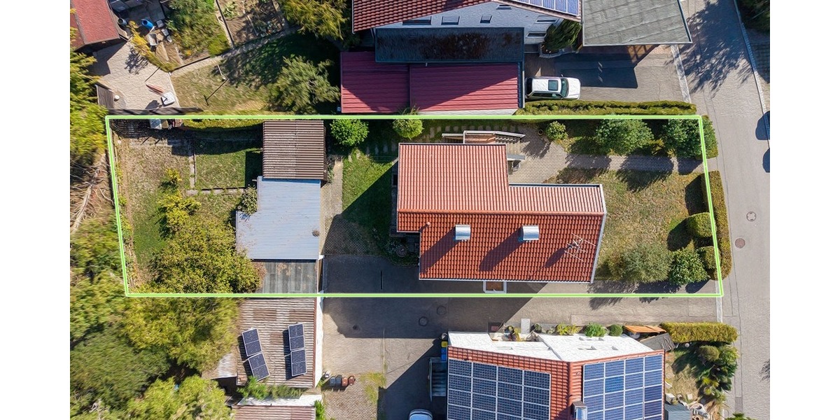 Einfamilien- oder Generationenhaus: 5 Zimmer, 128 m² Wohnfläche auf 635 m² Grundstück - Zweifamilienhaus Bempflingen Kleinbettlingen | Angebot:27513176