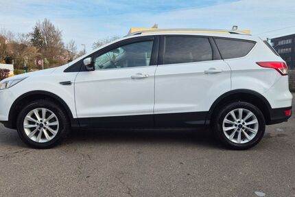 Ford Kuga 184.500 km 10.400 &euro; Altbach 73776