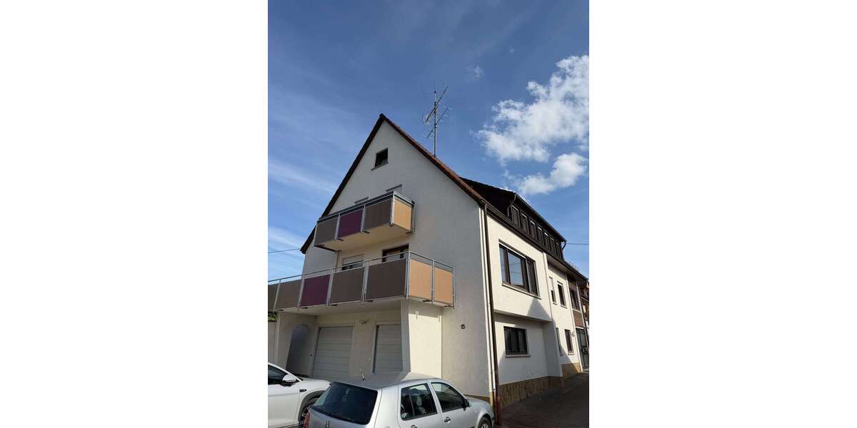 Etagenwohnung Notzingen - 5 Zimmer, 97 m&sup2;, 1.200&euro; | Angebot:26330199