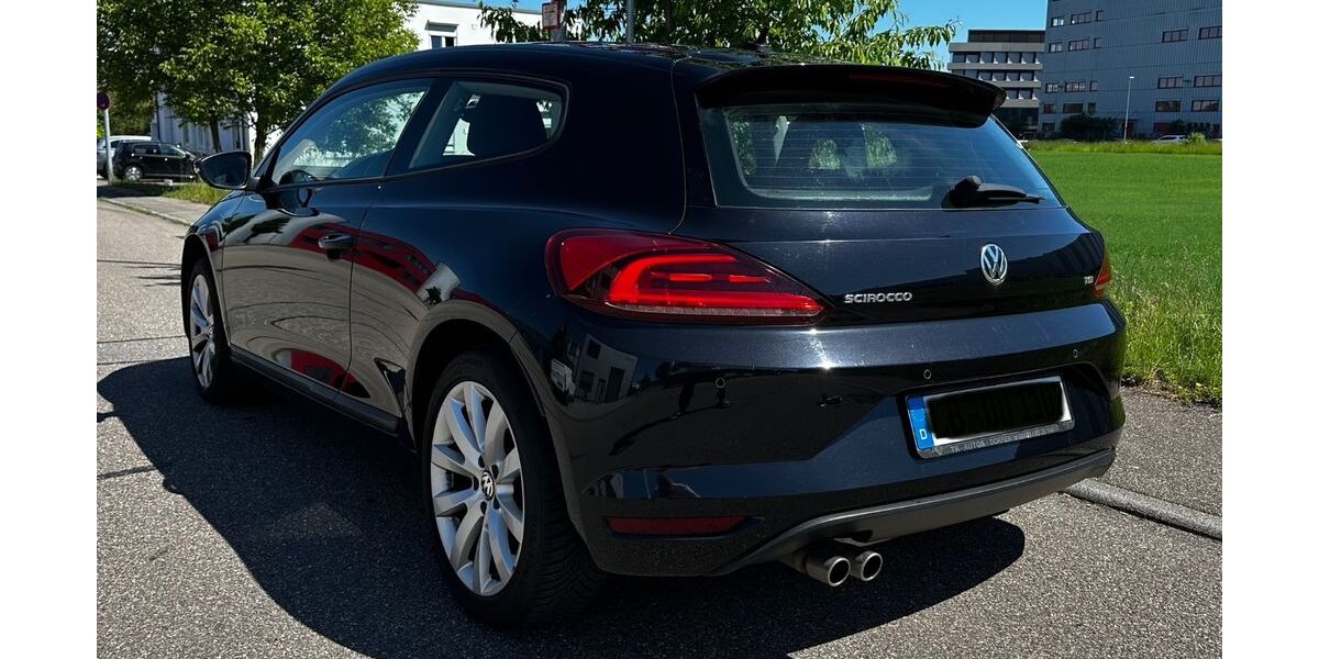 VW Scirocco 220.000 km 6.899 &euro; Korntal-Münchingen 70825