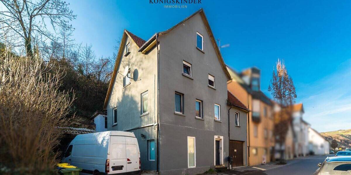 Mehrfamilienhaus, Wohnhaus Hessigheim - 6 Zimmer, 140 m&sup2;, 300.000&euro; | Angebot:25998585