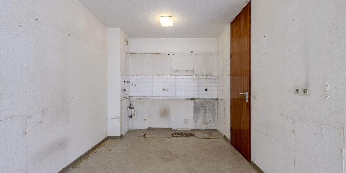 Etagenwohnung Stuttgart / Feuerbach Feuerbach - 2 Zimmer, 83 m&sup2;, 275.000&euro; | Angebot:25704120