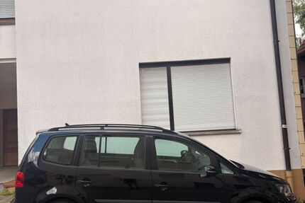 VW Touran 180.000 km 6.000 &euro; Welzheim 73642