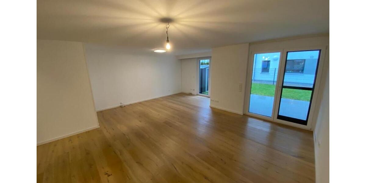 Erdgeschoßwohnung Weissach - 4.5 Zimmer, 112 m&sup2;, 1.560&euro; | Angebot:25363593