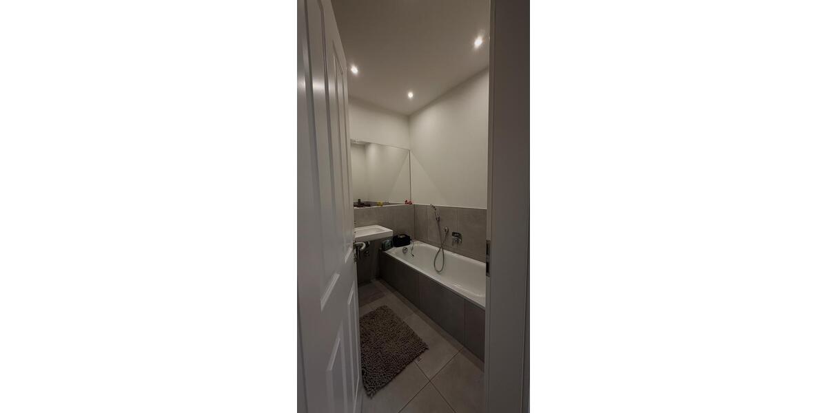 Etagenwohnung Stuttgart Feuerbach - 1.5 Zimmer, 55 m&sup2;, 1.145&euro; | Angebot:25370400