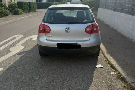 VW Golf 198.000 km 1.990 &euro; Steinheim An Der Murr 71711