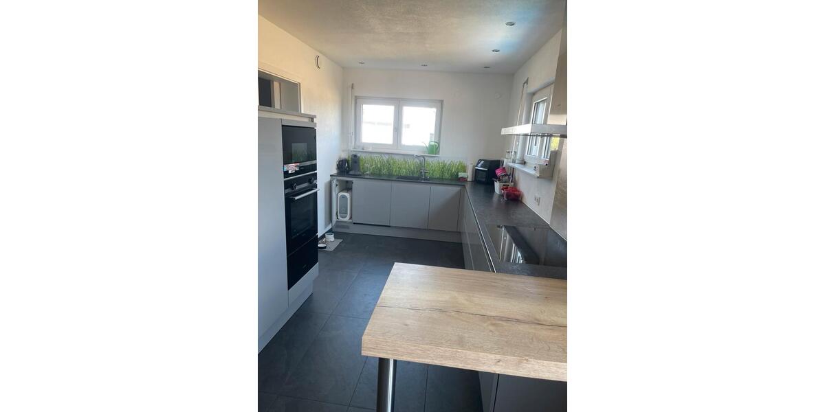 Erdgeschoßwohnung Plochingen - 5.5 Zimmer, 139 m&sup2;, 629.000&euro; | Angebot:27230209