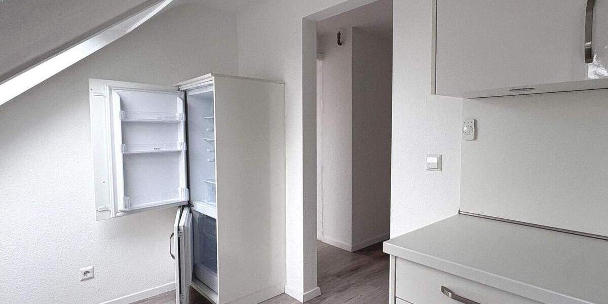 Etagenwohnung Ludwigsburg Nord - 4 Zimmer, 108 m&sup2;, 1.510&euro; | Angebot:25781253