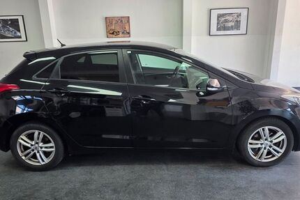 Hyundai i30 200.000 km 3.990 &euro; Asperg/Ludwigsburg bei Stuttgart 71679