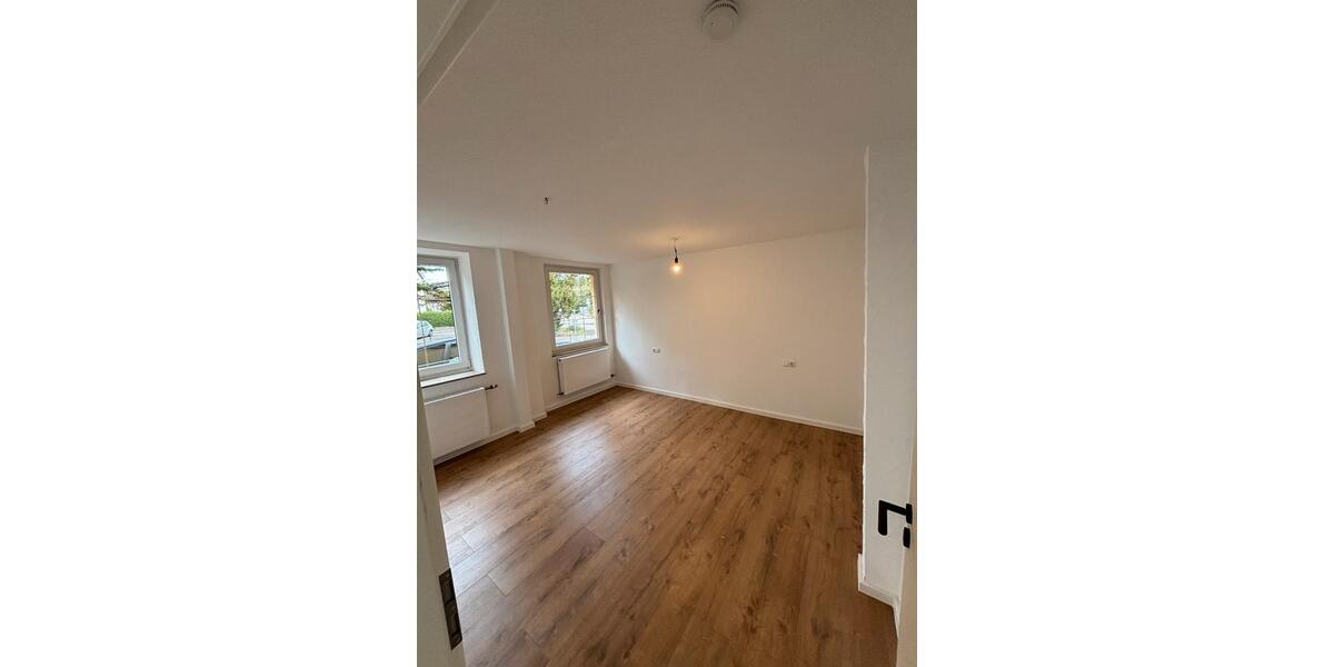 Erdgeschoßwohnung Vaihingen an der Enz - 3.5 Zimmer, 78 m&sup2;, 1.095&euro; | Angebot:27609942