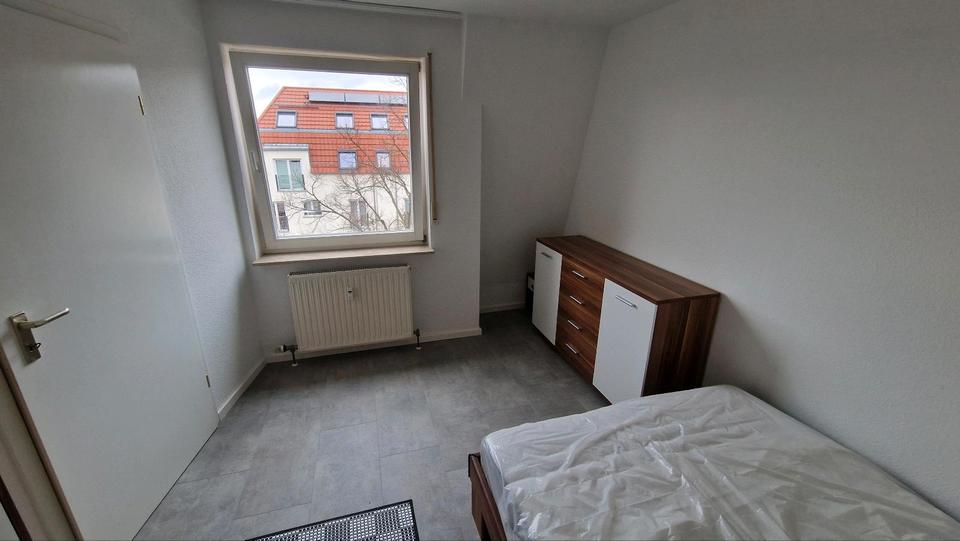 Etagenwohnung Stuttgart Bad Cannstatt - 2 Zimmer, 33 m&sup2;, 780&euro; | Angebot:25589643