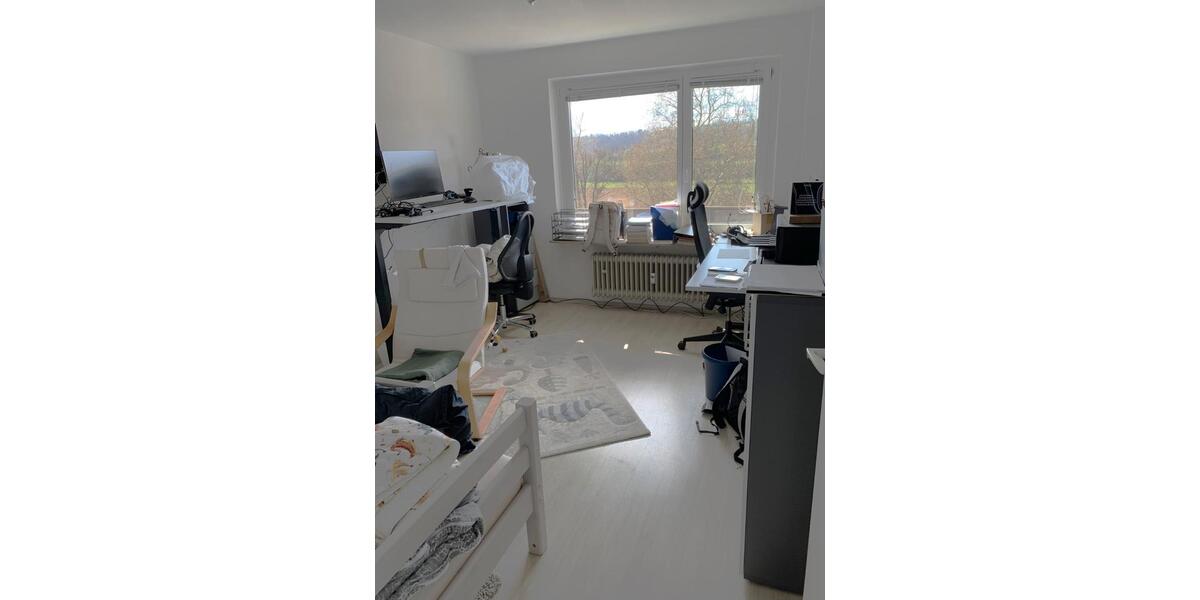 Erdgeschoßwohnung Vaihingen an der Enz - 3.5 Zimmer, 113 m&sup2;, 1.050&euro; | Angebot:25995946