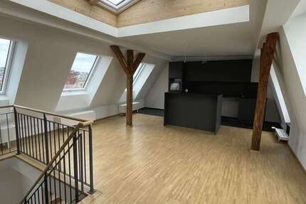 Wohnung Stuttgart Stuttgart-Süd - 3 Zimmer, 93 m&sup2;, 1.770&euro; | Angebot:27094879