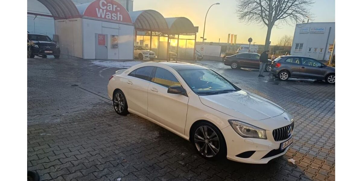 Mercedes-Benz CLA 200 205.000 km 11.000 &euro; Kornwestheim 70806