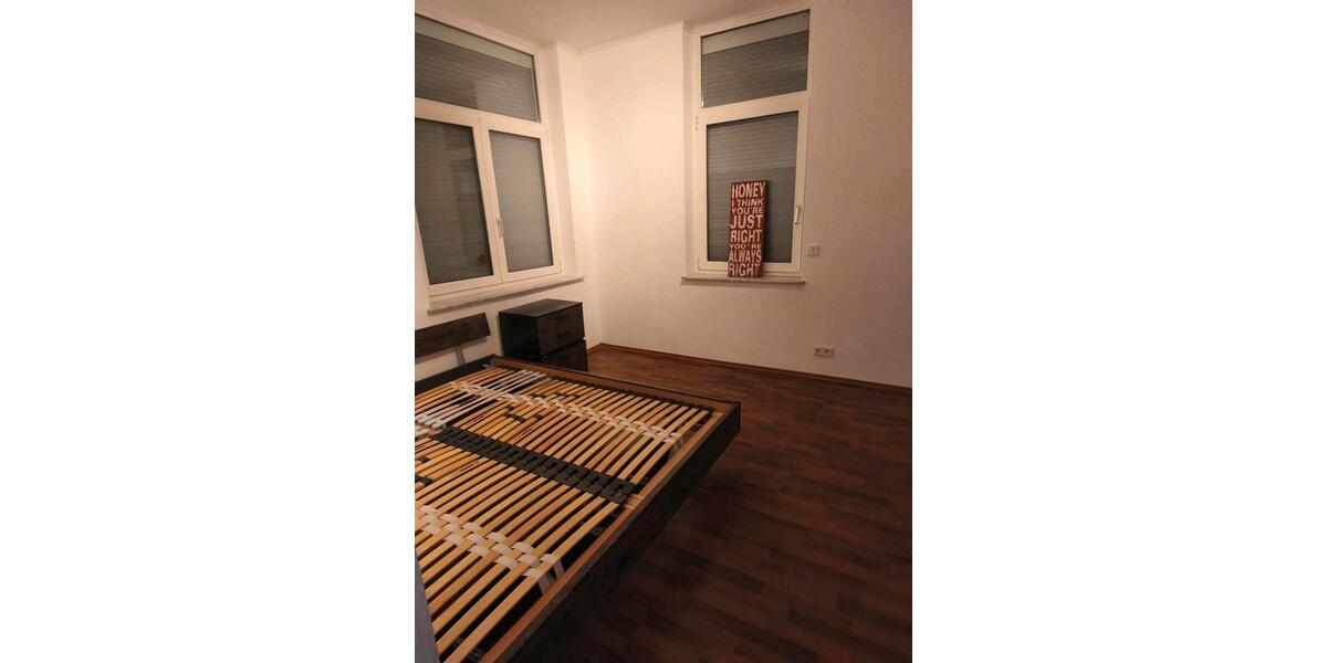 Hochparterre Stuttgart Stuttgart-Süd - 2 Zimmer, 42 m&sup2;, 290.000&euro; | Angebot:25656151