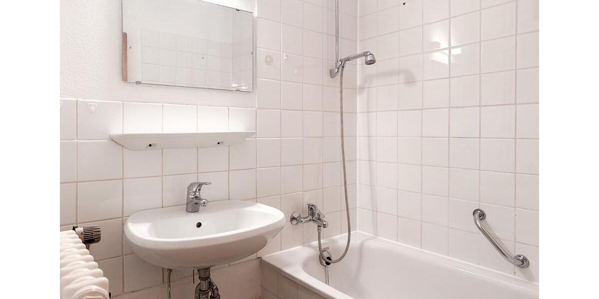 Etagenwohnung Ludwigsburg - 3.5 Zimmer, 81 m&sup2;, 289.000&euro; | Angebot:26047280