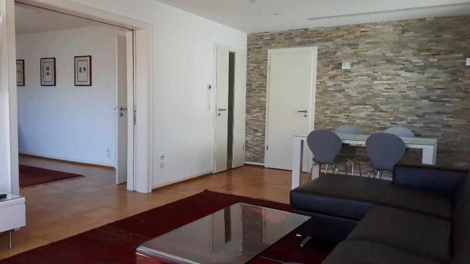 Hochparterre Stuttgart Stuttgart-West - 3 Zimmer, 100 m&sup2;, 1.620&euro; | Angebot:25873597